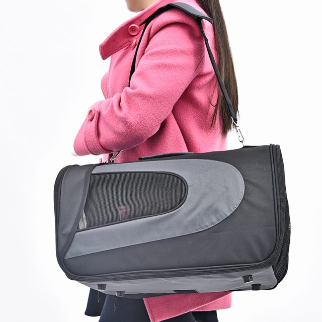 Solid Breathable Pet Carrier